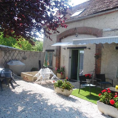 Le Clos Des Tuileries Montholon Ngoại thất bức ảnh