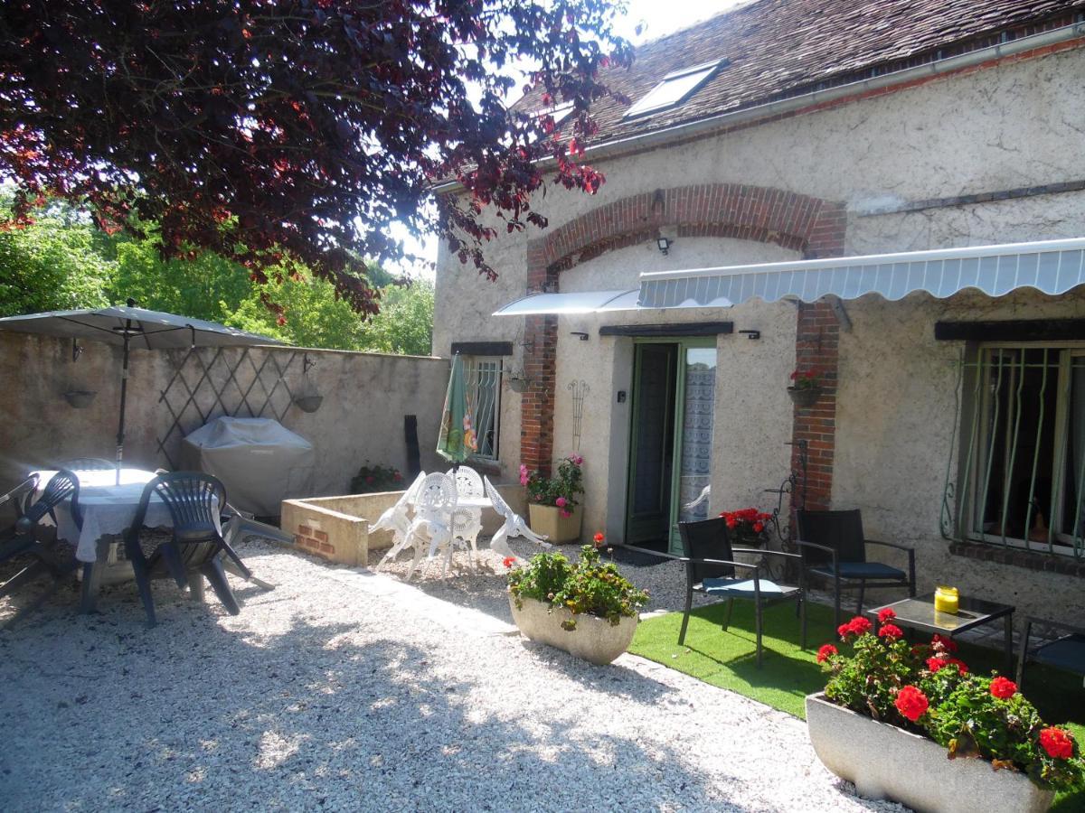 Le Clos Des Tuileries Montholon Ngoại thất bức ảnh